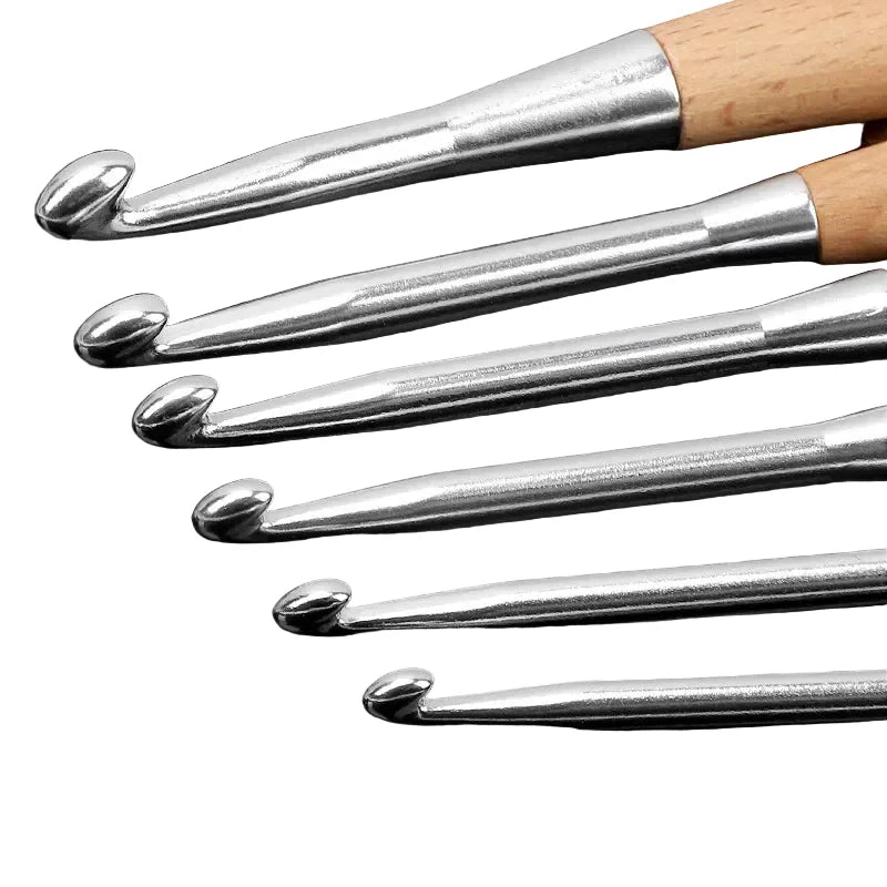 Garnzeit 13-teiliges Häkelnadel-Set aus Holz – Größen 3 bis 12 mm, polierter Griff