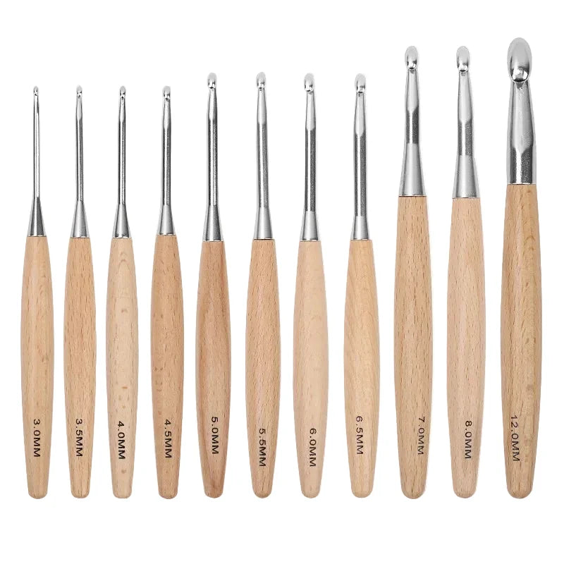 Garnzeit 13-teiliges Häkelnadel-Set aus Holz – Größen 3 bis 12 mm, polierter Griff