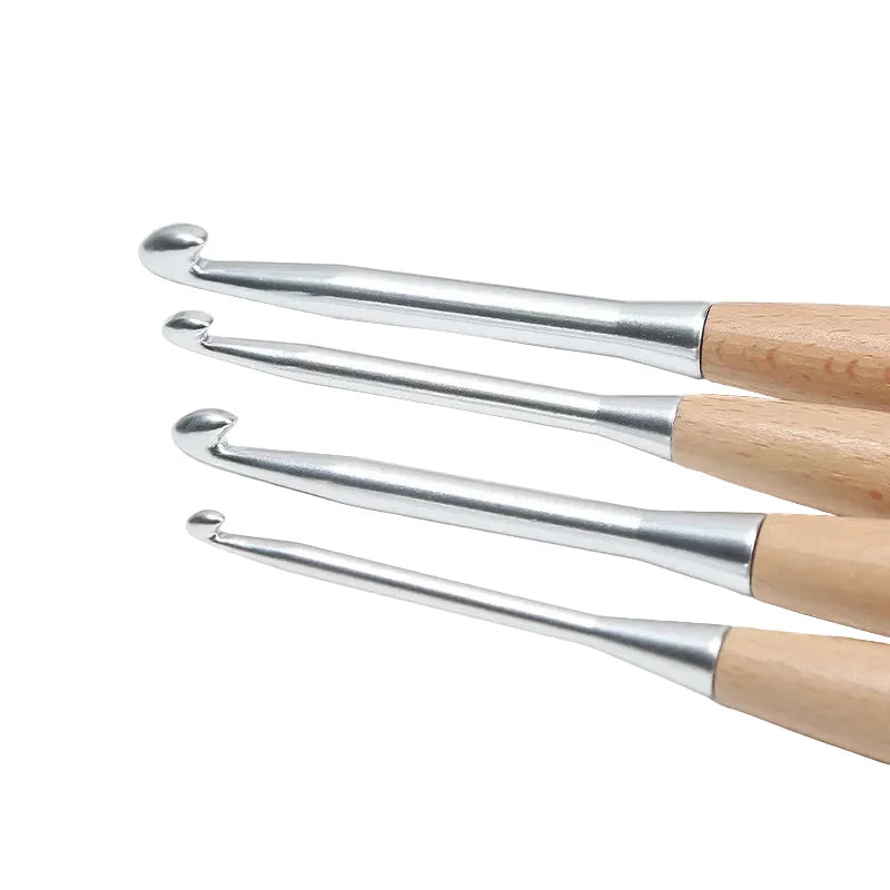 Garnzeit 13-teiliges Häkelnadel-Set aus Holz – Größen 3 bis 12 mm, polierter Griff
